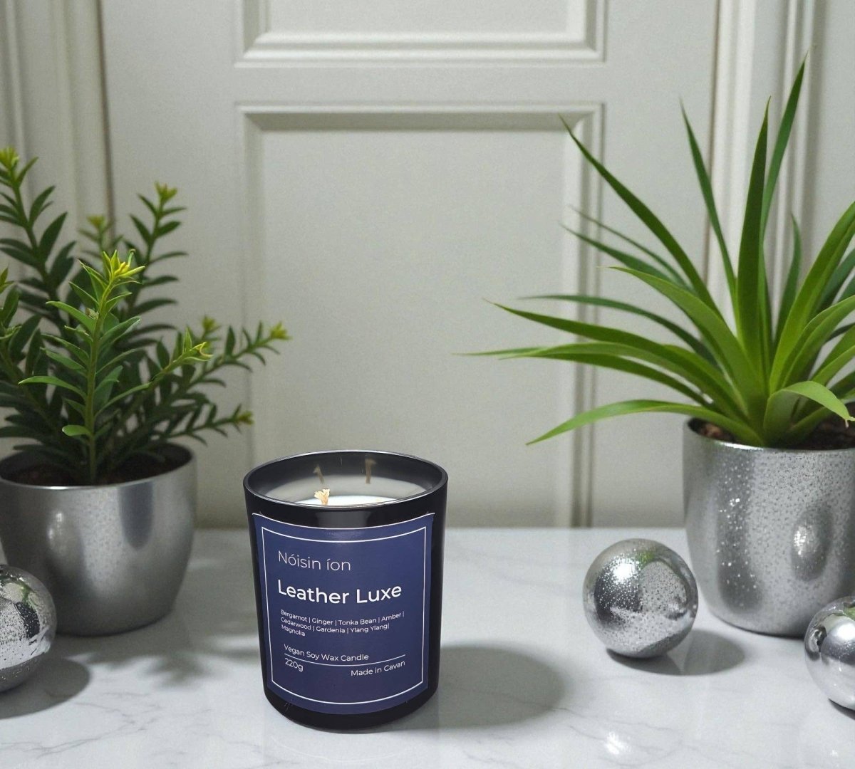 Leather Luxe Candle - EcoBeo